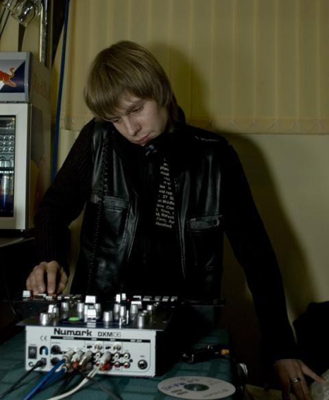 � ����� �������� � Dj
